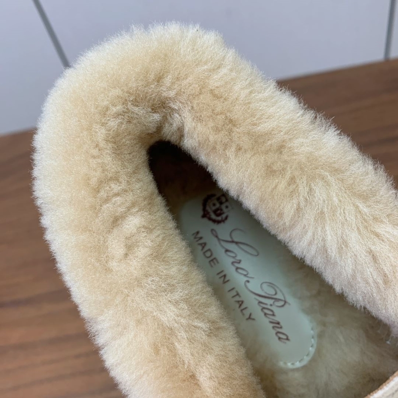 L0r0 P1ana loafers